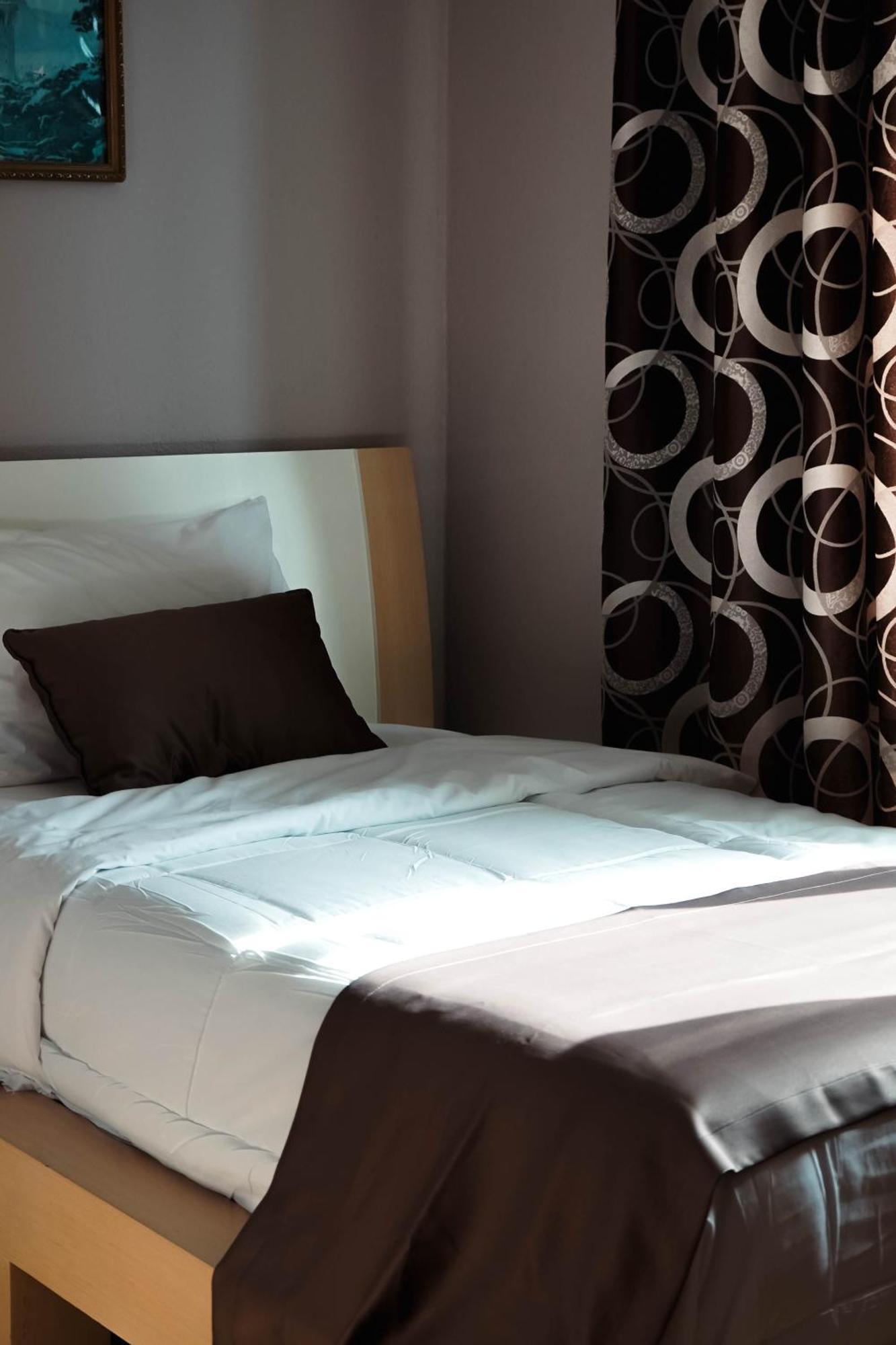 Kristal Hotel Durres