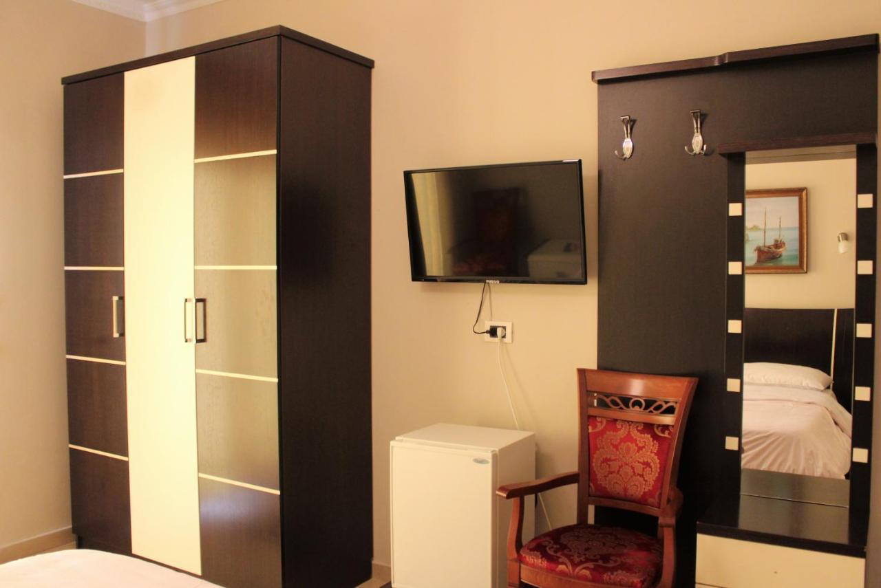Kristal Hotel 3*