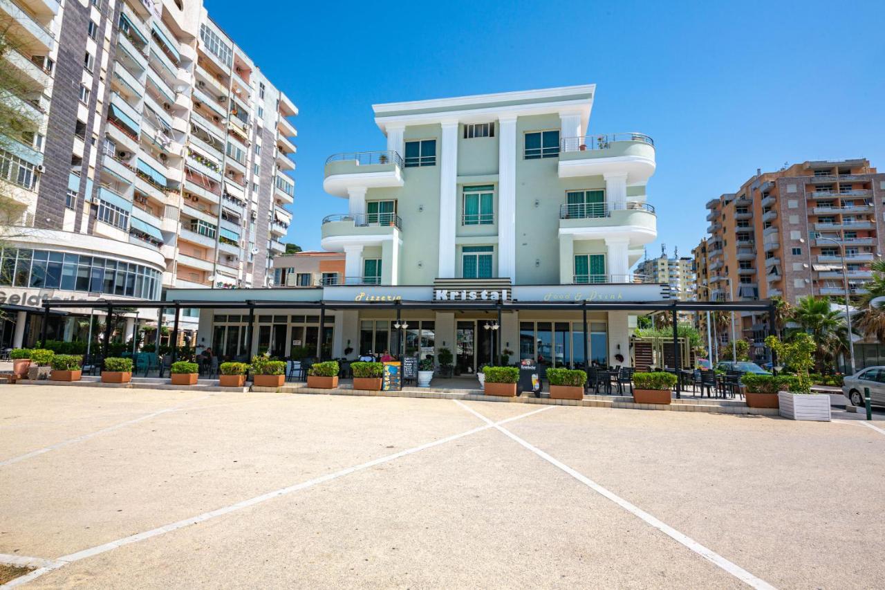 Kristal Hotel