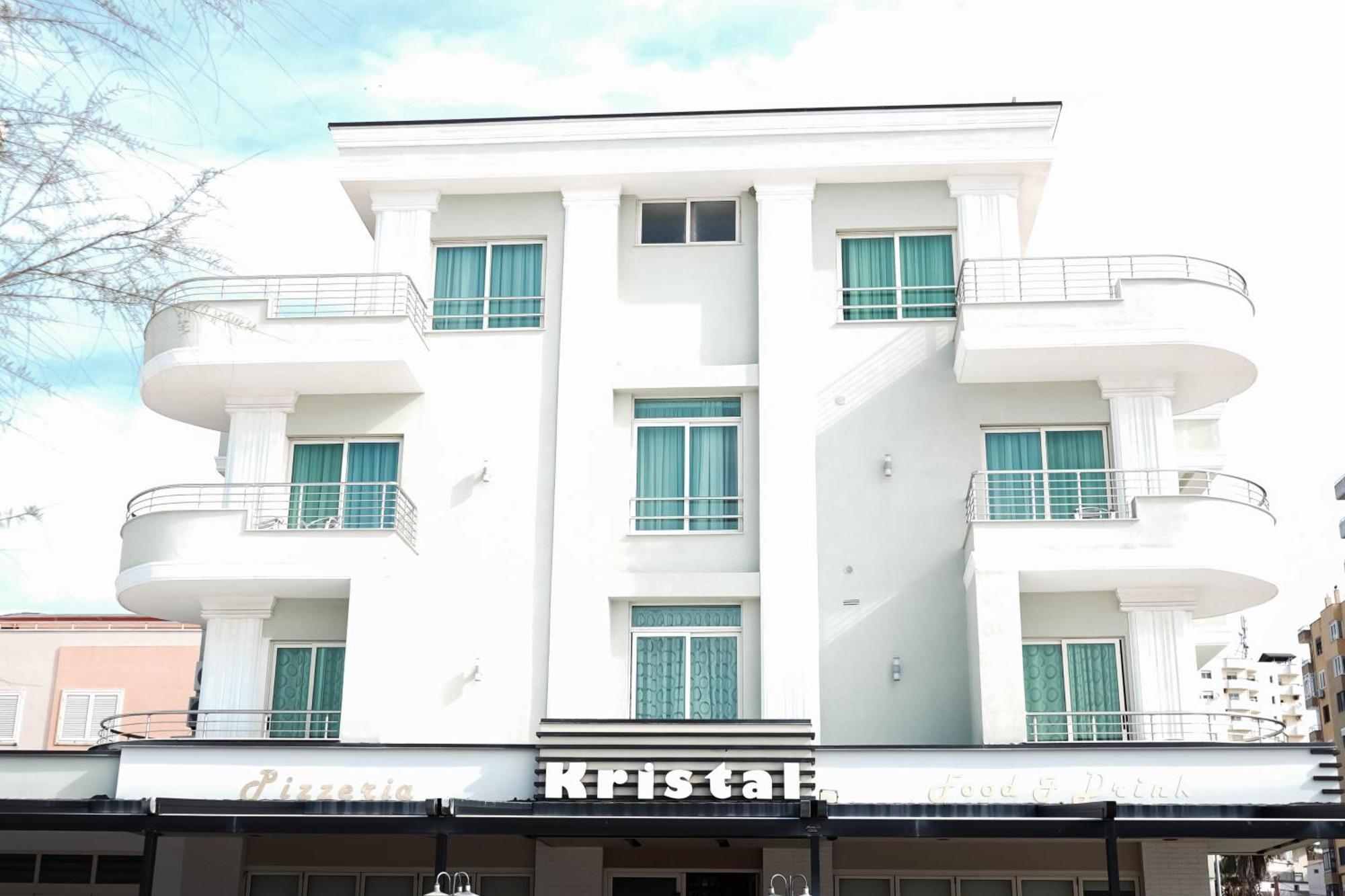 Hotel Kristal 3*