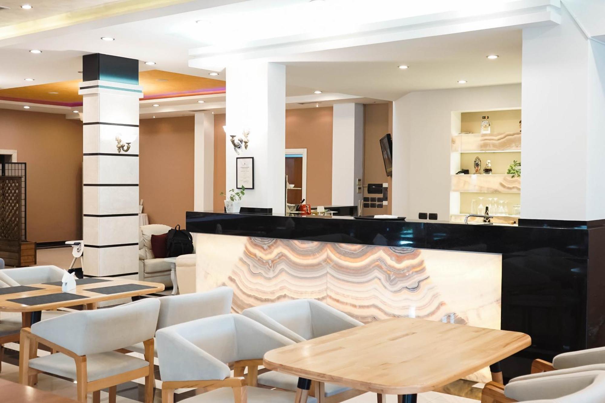 Kristal Hotel Durrës
