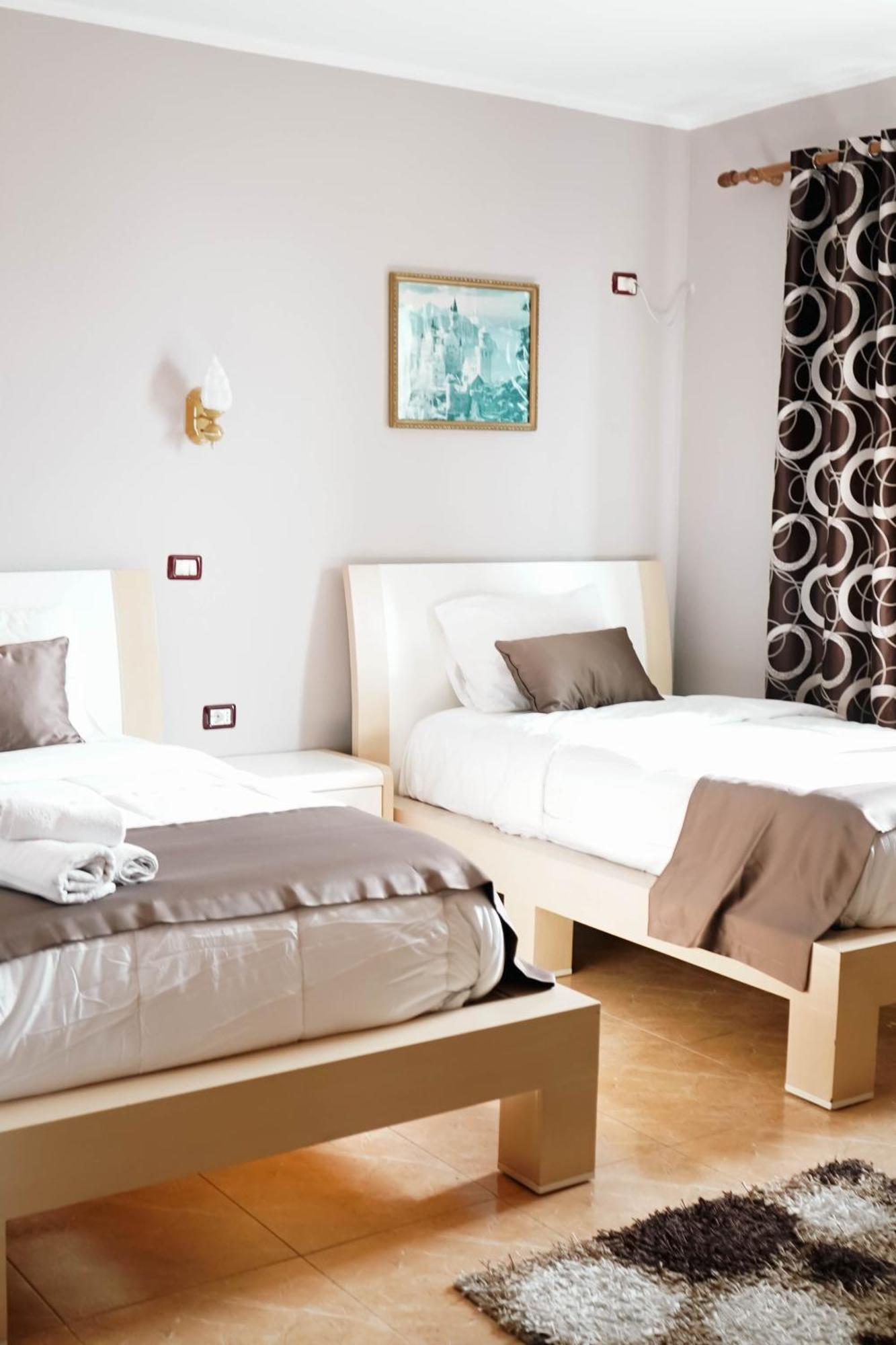 Kristal 3* Durrës
